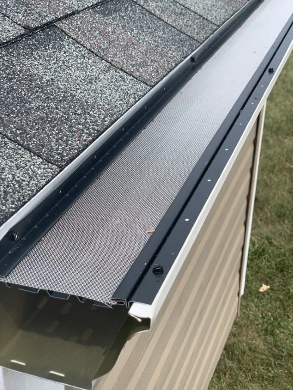 Round Flo Gutter Micro Mesh Hydro Flo Flo Premium Stainless Steel Leaf Gutter Guard Fil ...